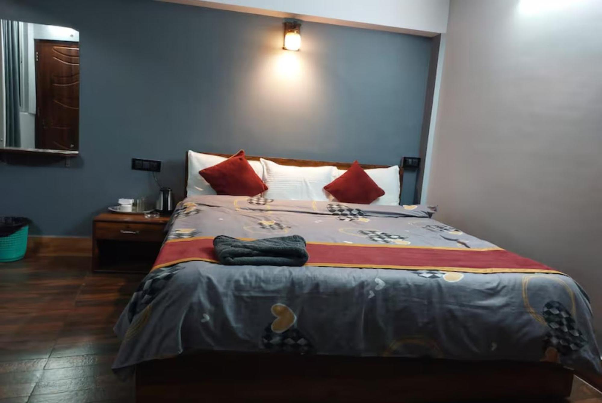 Hotel Pitstop Darjeeling - Excellent Service Recommended & Couple Friendly 외부 사진