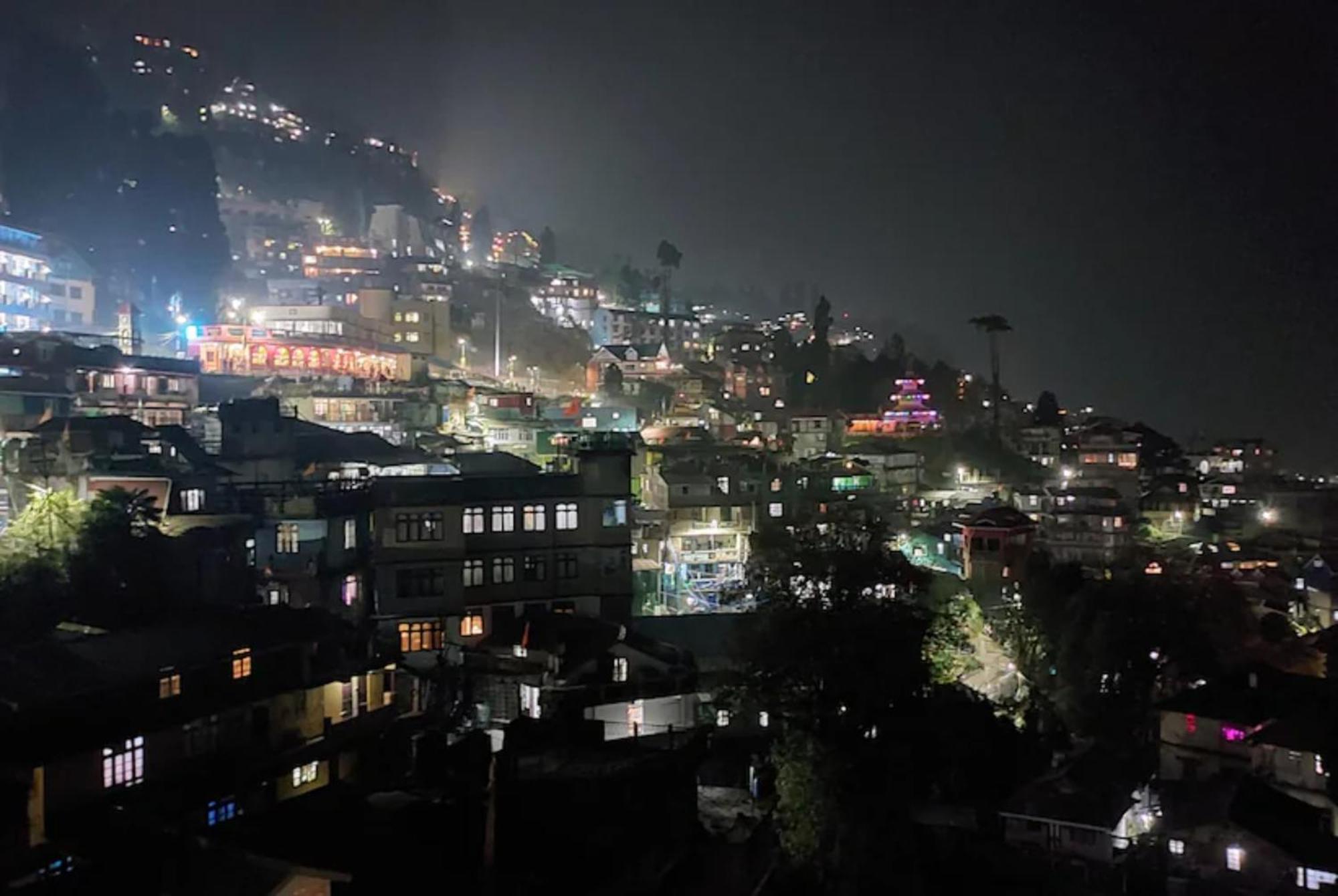 Hotel Pitstop Darjeeling - Excellent Service Recommended & Couple Friendly 외부 사진